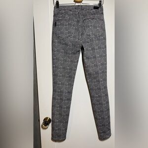 PAIGE Hoxton Ultra Skinny Black and White Patterned Pants Sz 27